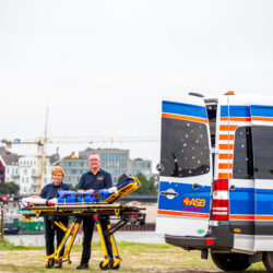 Der Wünschewagen des ASB Hamburg