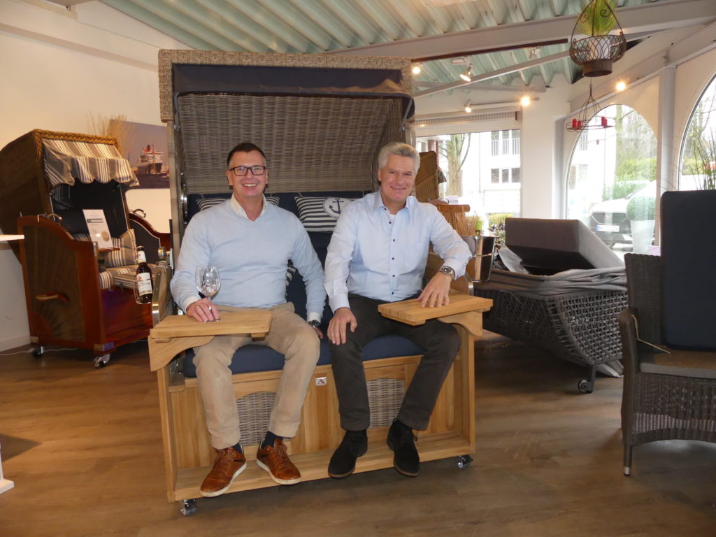 Kay Michael Olsen und Markus Jung von der Firma Woodsteel in Sasel