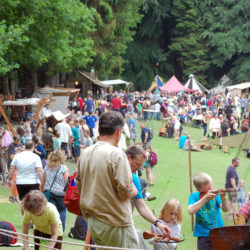 „Mittelalter-Spektakel“ im Wildpark Schwarze Berge